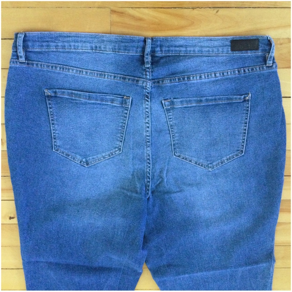 NICOLE MILLER New York Nolita Boyfriend Jeans Women's Plus 18 Medium Wash – EUC - Picture 7 of 13